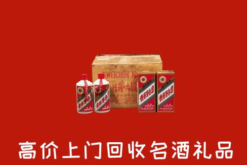 覃塘区回收铁盖茅台酒